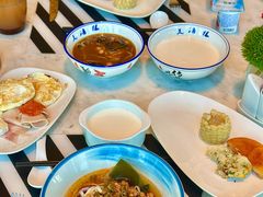 -万达文华酒店·48F云端窗景美食汇自助餐厅