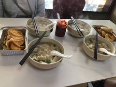 -周震馄饨