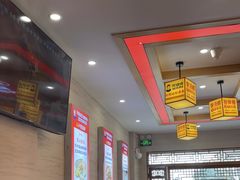 -阿婆情腊排骨火锅(金虹路店)