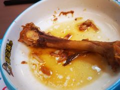 -灵芝妹子海鲜米线(香炉礁山姆店)