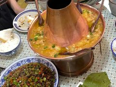 -蜗牛小馆醉乡民谣云南菜(惠新西里店)