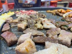 -阿亲家·韩式无限烤肉(不夜城店)