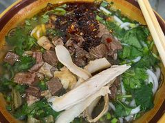 -花溪牛肉粉(八鸽岩店)