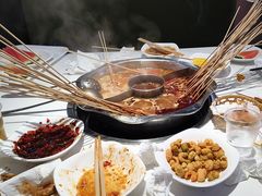 -佰人王串串香火锅(洋珠巷店)