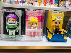 -泡泡玛特POPMART(蓝色港湾店)