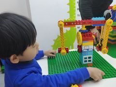 -艾克瑞特机器人教育(金狮校区)