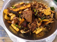 -嘎嘎鸭下巴·爆辣干锅(明教寺店)