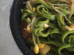 -手擀菠菜面(西康路店)