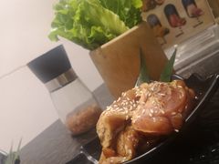 -炙忧烤肉屋(中国铁建广场店)