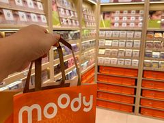 -moody彩瞳(环宇城店)
