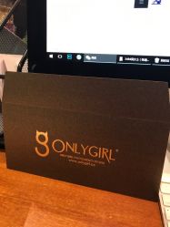 -onlygirl摄影美学馆高端定制(江滩店)