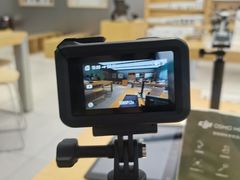 -DJI大疆(深圳华强北曼哈授权体验店)