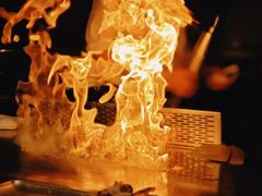 -大神太神·铁板烧(瑞虹天地月亮湾店)