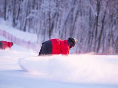-中旅松花湖滑雪场