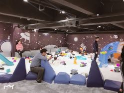 -MINI MARS KIDS CLUB亲子家庭中心(长宁天山店)