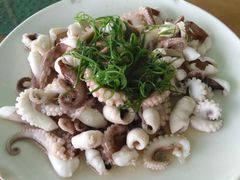 白灼八爪鱼-淇沙湾渔村餐厅