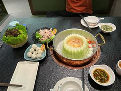 -得意咚瓜·顺德鱼生·冬瓜盅火锅