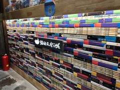 -猫的天空之城概念书店(苏州平江店)