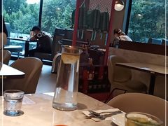 -必胜客(阿诗玛店)