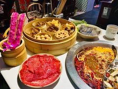 -卤校长重庆火锅(国兴店)