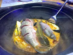 -山河屯铁锅炖(哈西站店)