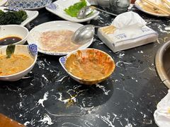 -楼外楼大刀肉传统火锅居(繁荣路店)