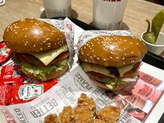 -The Habit Burger Grill 哈比特汉堡(爱琴海店)