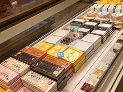 -好利来(世纪广场店)