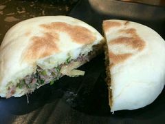 娃娃菜-手选潮汕鲜活牛肉火锅(二七广场店)