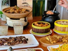 -莲餐厅·湖北菜·潜江小龙虾店(愚园路店)