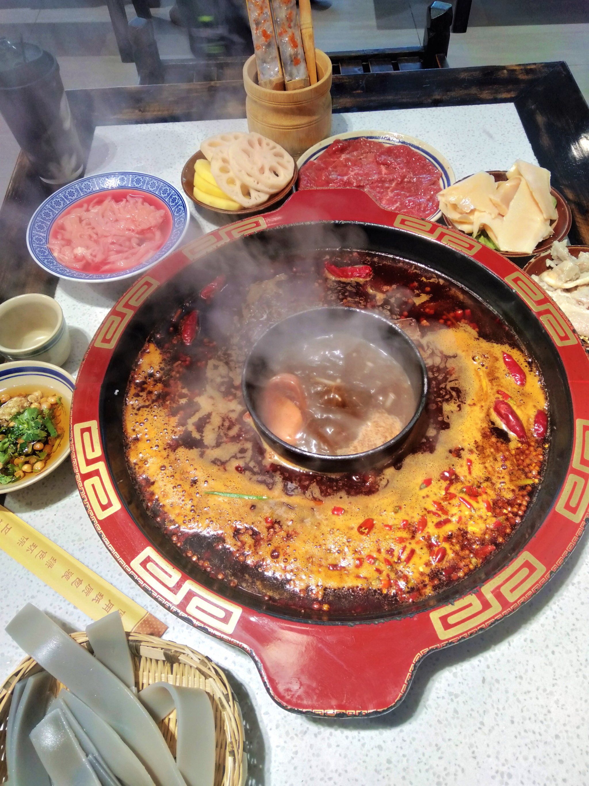 成都美味的火锅都藏在社区里