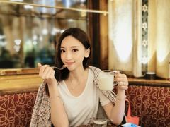 -中央咖啡馆