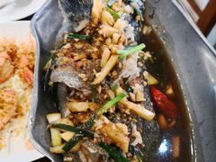-两兄弟Song Pee Nong(2号店)