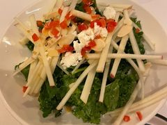 田园色拉-WOLFGANG PUCK KITCHEN & BAR(迪士尼小镇店)