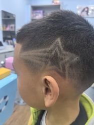 -星童star.kids儿童发型设计·满月胎发(玉兰花园店)