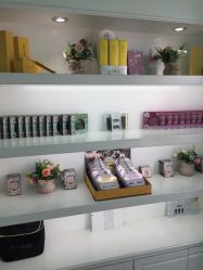 -Sasoo三和秀科技护肤抗衰中心