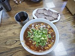 -陇上全荟兰州传统牛肉面(延吉路店)