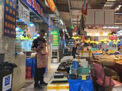 -喝丢一只鞋海鲜烧烤·海肠捞饭(市场店)