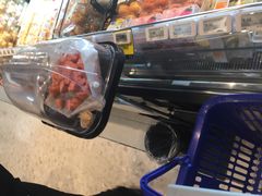 -盒马鲜生(丁香国际店)