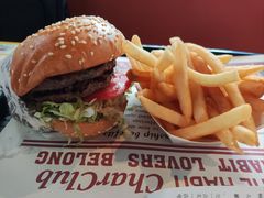 -The Habit Burger Grill 哈比特汉堡(复兴soho店)