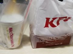 -肯德基(西桥店)