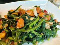 -金牌餐厅·天津菜·八珍豆腐·老爆三(瓷房子店)