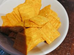 -老牌坊云南鱼豆花火锅(哈西万达店)