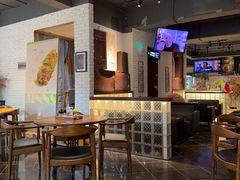 -JINNS锦时 steak&pizza(浸信会礼拜堂旧址店)