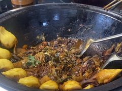 -边江铁锅炖鱼(振八街店)