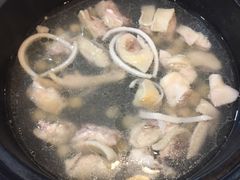 -东椰·海南椰子鸡火锅(朝阳门店)