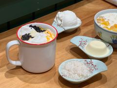 冰淇淋打蛋-堂屋糖水店(愚园店)