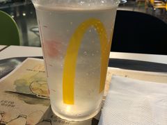 -麦当劳(吴圩机场店)