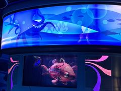 -海底巡游艇:尼莫和好友的海洋世界