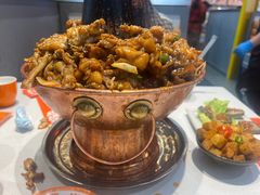 -锅立方•炭火蛙锅(六合万达广场店)